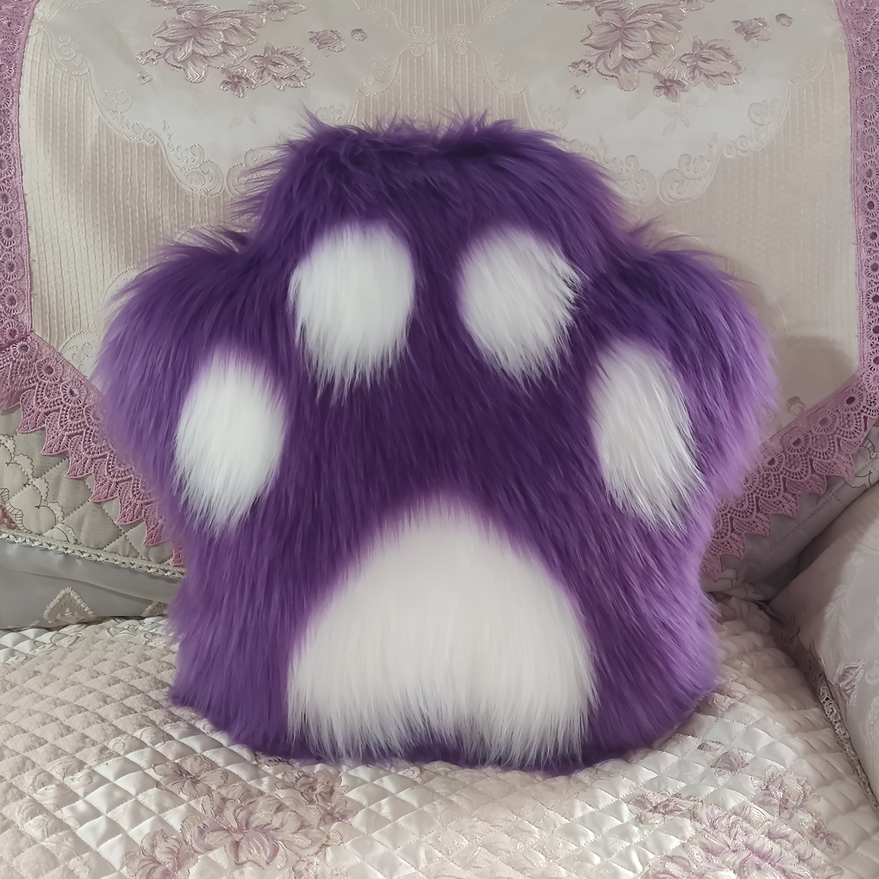 Cute Instagrammable Sofa Cushion - Washable Decorative Suitable for - Use, Machine-Washable Soft with Zipper Closure, Fits Modern & Sofas, Decor Accent