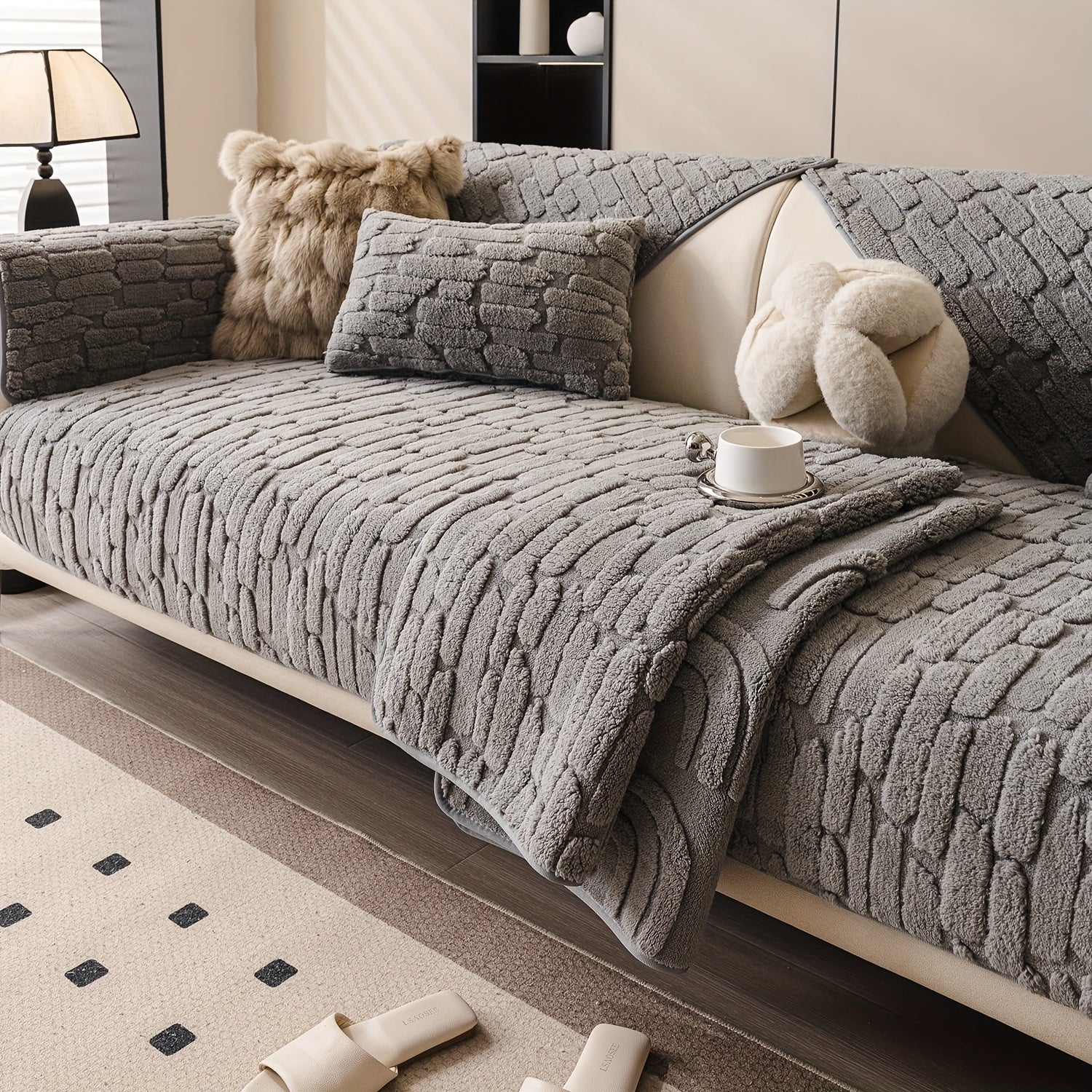 1pc AICHO HOUSE Plush Sofa Cushion - Luxury Jacquard Gray\u002FBeige\u002FWhite\u002FBlack, Soft Warm All- Fit for 1\u002F2\u002F3\u002F4-Seater Couches, Machine Washable Modern Bedspread-Style Cushion (Compatible with Sectional Sofas)