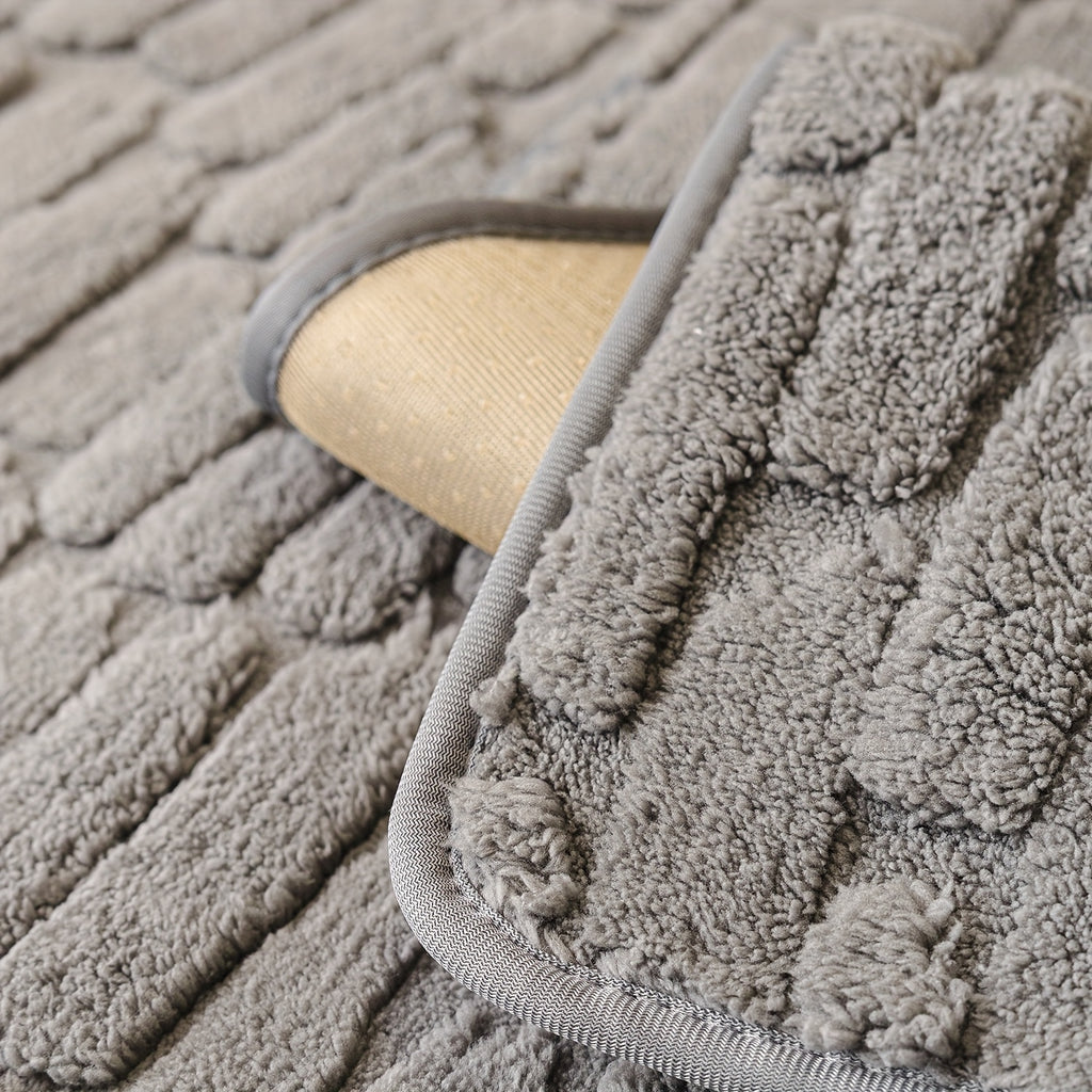 1pc AICHO HOUSE Plush Sofa Cushion - Luxury Jacquard Gray\u002FBeige\u002FWhite\u002FBlack, Soft Warm All- Fit for 1\u002F2\u002F3\u002F4-Seater Couches, Machine Washable Modern Bedspread-Style Cushion (Compatible with Sectional Sofas)